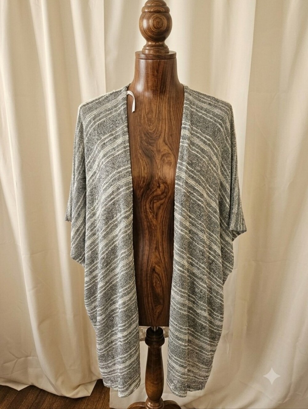 Sage Black & Cream Knit Kimono-Style Open Front Long Top with Lace Back | Sz S